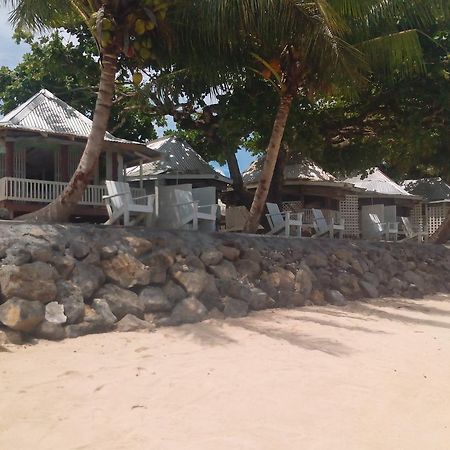 Отель Vacations Beach Fale Manase Экстерьер фото