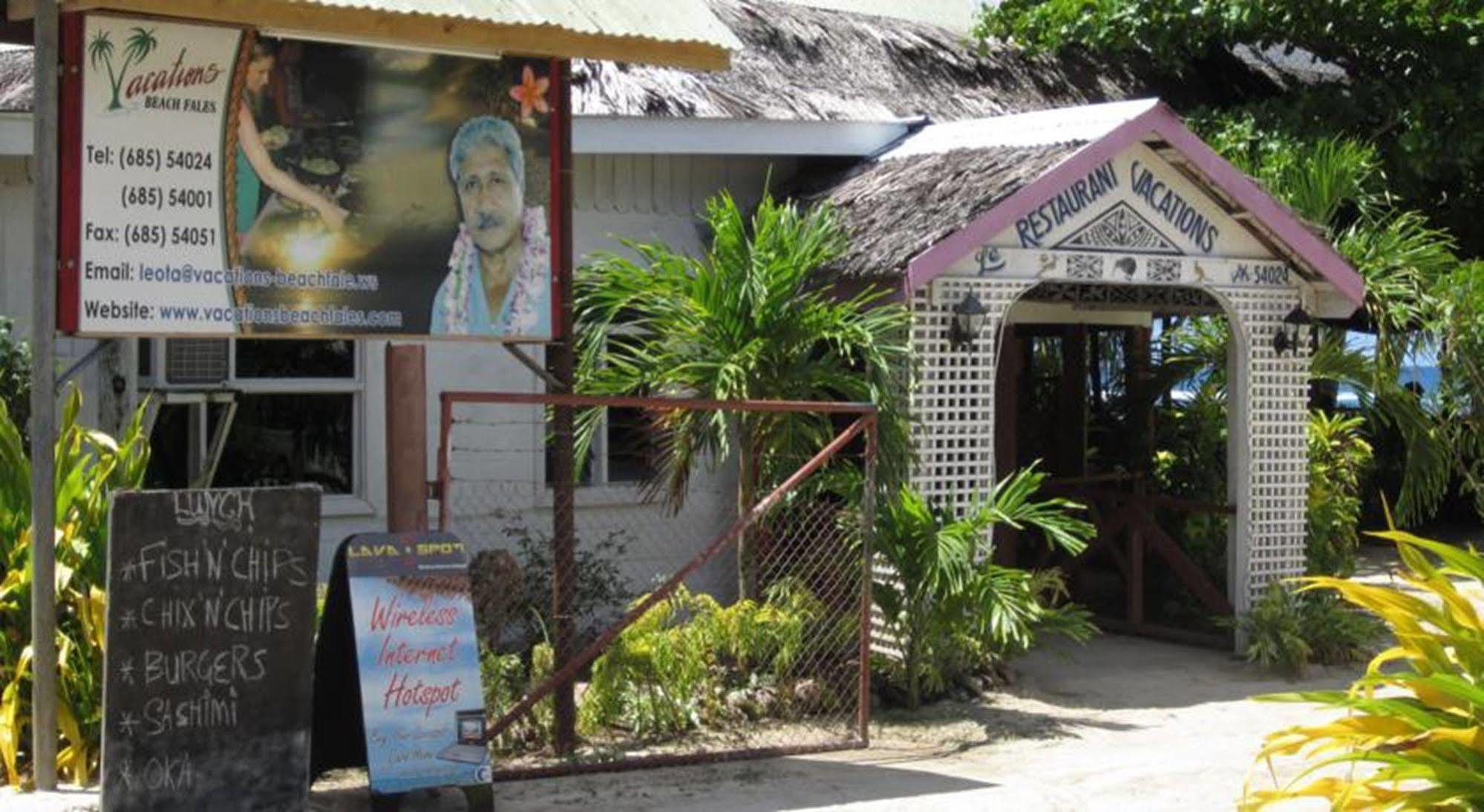 Отель Vacations Beach Fale Manase Экстерьер фото